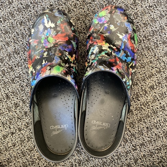 Dansko floral clogs size 39 - Picture 5 of 8